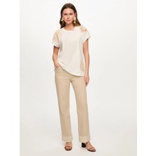 Faik Sönmez Kroşe Aplike Detaylı Yuvarlak Yaka Kısa Kol T-Shırt S26TSH086