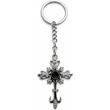 Herşey Nota Siyah Taş Detaylı Işlemeli Haç Anahtarlık – Antik Gümüş Renk Metal