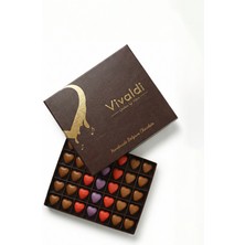 Vivaldi Klasik Seri 42'li Kalpli Çikolata Kutusu