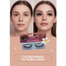 Özgürce Hacimli ve Doğal Görünümlü Takma Kirpik, Kolay Takma ve Çıkarma Seçeneği