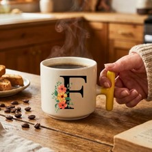 Finka Dekor Çiçekli F Harfi Tasarımlı-Sarı T Kişiye Özel Seramik Kupa