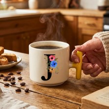 Finka Dekor Çiçekli J Harfi Tasarımlı-Sarı T Kişiye Özel Seramik Kupa