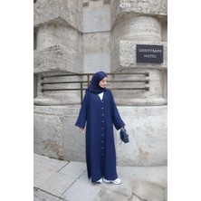 Modaco Düğmeli Ferace Detaylı ve Yırtmaçlı Şıklık - Lacivert