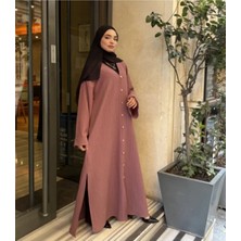 Modaco Düğmeli Ferace Detaylı ve Yırtmaçlı