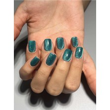 Özgürce Düz Turkuaz Renkli Kedi Gözü Jel Takma Tırnak ve Aksesuarlar (Beden M)