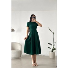 Ezraa Yeşil Kısa Kollu Cepli Uzun Krep Kumaş Elbise