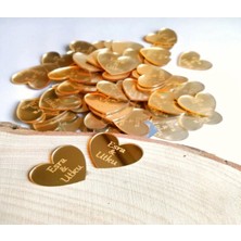 50 Ad.kalp Desenli 3,5*3,5 cm Gold Yapışkanlı Pleksi Isimlik