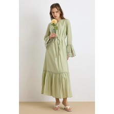 Olcay Fisto Detaylı Kolları Güpürlü Elbise Çağla 9429-E