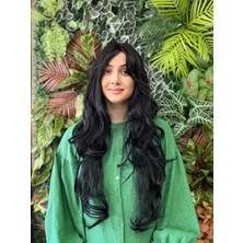 Aura Peruk Geniş Dalgadaki Perçemli Efsane Görünüme Sahip Siyah Renkteki Vip Modelimiz