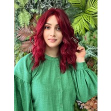 Aura Peruk Kızıl Sevenlere Özel Perçemli Orta Boy Dalgalı Modelimiz