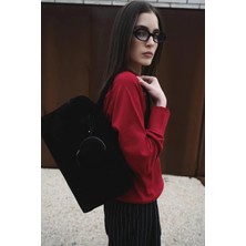 Jolamier Siyah Juliette Charm Juliette Charm Aksesuarlı Maxi Süet Omuz Çantası