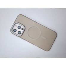 Epro iPhone 16 Pro Max Uyumlu Magsafe Şarj Özellikli Kamera Koruma Çıkıntılı Ultra Ince Mat Şeffaf Kılıf