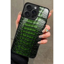 Snacase  Apple iPhone 11 Pro Max Uyumlu Yeşil Yılan Derisi Tasarımlı Parlak Silikon Kılıf