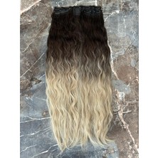 Aura Peruk Şahane  Ombre  Geçişine  Sahip YARIMAY2YAN Yoğun  Dalgalı  Modelimiz