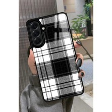 Snacase  Samsung Galaxy A26 Uyumlu Siyah-Beyaz Kare Tasarımlı Parlak Silikon Kılıf