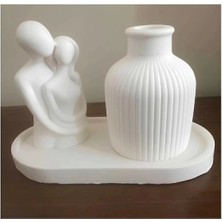 Bernami Mevlüt Pinterest Sarılan Çift, Pampas Vazosu ve Oval Sunumluk. Beyaz Ev Dekorasyonu
