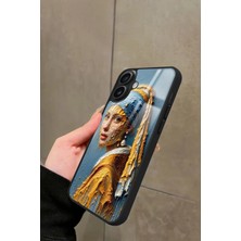 Snacase Apple iPhone 16 Uyumlu Inci Küpeli Kız Tablo Tasarımlı Parlak Silikon Kılıf