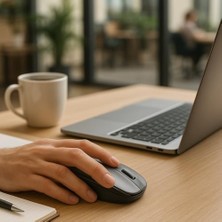 Karokstore 2.4 Ghz Kablosuz Mouse – Sessiz Tıklama, Ergonomik Tasarım, Yüksek Hassasiyet, USB Alıcılı, Ofis ve Ev Kullanımına Uygun Dizüstü Bilgisayar Mouse - Kırmızı