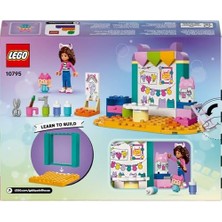 Karokstore 4+ Gabby’s Dollhouse Karton Yavru Kedi ile El Sanatları 10795, 4 Yaş ve Üzeri Çocuklar Için Gabby Minifigürü Içeren Yaratıcı Oyuncak Yapım Seti (60 Parça)