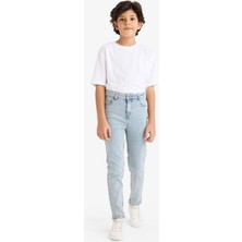 DeFacto Hareket Özgürlüğü Sunan Esnek Dar Kesim Jean Pantolon Erkek Çocuk F8478A826SM
