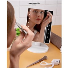 Özgürce Şık ve Modern LED Aydınlatmalı Makyaj Aynası, Kullanışlı Tasarım