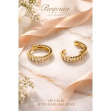 Begonia Accessories Vip Çelik Altın Kaplama Zirkon Taşlı Halka Küpe Minimal Figürlü Çivi Küpe Paslanmaz Kararmaz Alerji Yapmaz Şık Zarif Günlük ve Özel Gün Kadın Küpe