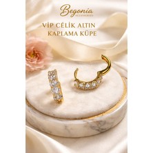 Begonia Accessories Vip Çelik Altın Kaplama Zirkon Taşlı Halka Küpe Minimal Figürlü Çivi Küpe Paslanmaz Kararmaz Alerji Yapmaz Şık Zarif Günlük ve Özel Gün Kadın Küpe