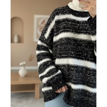 Moda Morfo Kalın Çizgi Desenli Örme Triko Kazak -Siyah