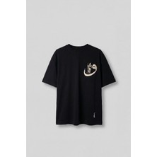 Abluka Online Erkek Oversize Pamuklu Kaligrafi Nakışlı Motif T-Shirt Siyah