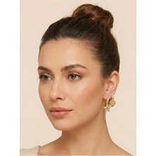 Gante Life Biri Kalp Biri Yıldız Figürlü Altın Rengi Kadın Küpe