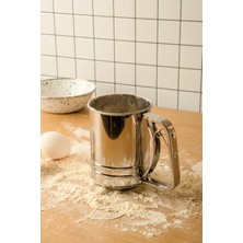 Feyza Design Paslanmaz Çelik Un ve Şeker Eleği, Pratik ve Dayanıklı Mutfak Gereci