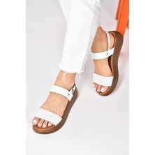 Fox Shoes Beyaz Hakiki Deri Örgü Modelli Günlük Kadın Sandalet M291053603