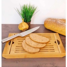 Feyza Design Bambu Izgaralı Hazneli Ahşap Ekmek Kesme Tahtası ve Sunum Tepsisi 36,5X22CM