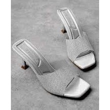 Üreticiniz Luart Platin Simli Topuklu Terlik 481348