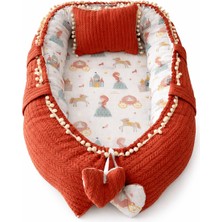 Jaju Baby Kiremit Örgü Kumaş ve Müslin Kumaş Ponponlu Babynest