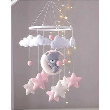 Metfiq (Müziksiz)Ayıcık Gelişim Odaklı Beşik Yanı Keçe Dönence Bebek Çocuk Odası Süsü