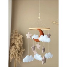Metfiq El Yapımı Keçe Bebek Dönencesi Bulutlu ve Yıldızlı Ay Figürlü Doğal Tavan Unisex Bebek Odası Dekor