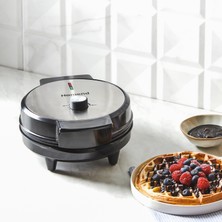 Homend Waffling 1350H Yuvarlak Waffle Makinesi 1000W Güçte Teflon Plakalarla Kolay Kullanım