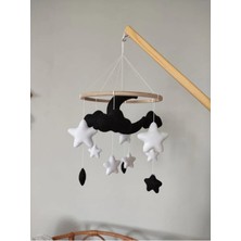 Metfiq (Müziksiz)Ayıcık Gelişim Odaklı Beşik Yanı Keçe Dönence Bebek Çocuk Odası Süsü