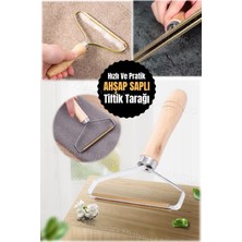 Özgürce Ahşap Saplı Tüy Toplayıcı ile Temiz ve Pürüzsüz Kumaşlar