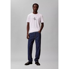 Calvin Klein Erkek Kısa Kol Bisiklet Yaka Ck Yazı Detay Reqular Fit Beyaz T-Shirt LV04RF853G-YAF