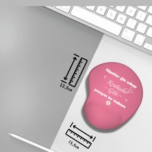 Ivart Köpek Gibi Çalışıp Kraliçeler Gibi Yaşayan Bir Kadınım Baskılı Bileklik Destekli Oval Mouse Pad