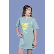 Toontoy Kız Çocuk Baskılı Relax Fit Bisiklet Yaka Kısa Kollu Elbise -