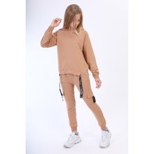 Toontoy  Kız Çocuk 2'li Takım Baskılı Kapüşonlu Reglan Kol Sweatshirt & Beli Lastikli Cepli Eşofman Altı - Şerit Detaylı