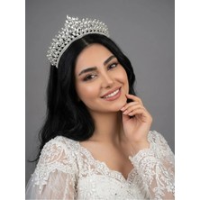 Magic Tiara Kristal Taşlı Işıltılı Kraliçe Model Gelin Tacı - Zarif Düğün Saç Aksesuarı