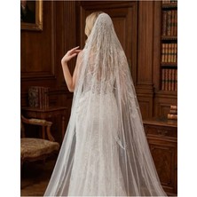 Magic Tiara Işıltılı Boncuk Işlemeli Gelin Duvağı – Şık ve Zarif Tasarım