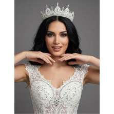Magic Tiara El Yapımı Kristal Taç – Işıltılı ve Göz Alıcı Özel Gün Aksesuarı