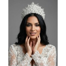 Magic Tiara El Yapımı Kristal Gelin Tacı – Işıltılı ve Modern Tasarım