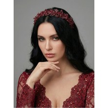 Magic Tiara El Yapımı Çiçek Detaylı Taç – Zarif ve Romantik Dokunuş