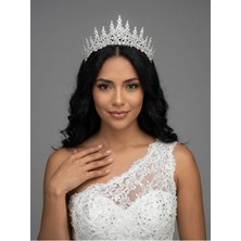 Magic Tiara Zarif Kristal Taç – Özel Günlerin Işıltılı Tamamlayıcısı